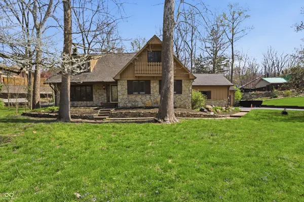 6361 Creekside LN, Indianapolis, IN 46220