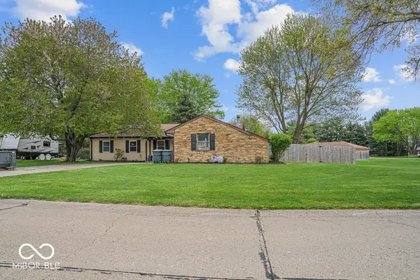 387 Pleasantview BLVD, Greenwood, IN 46142