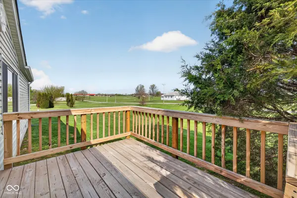 2540 S Meridian RD, Mitchell, IN 47446