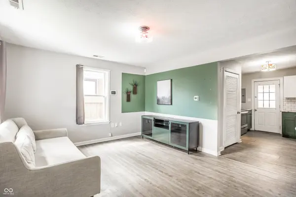 924 Saint Peter ST, Indianapolis, IN 46203