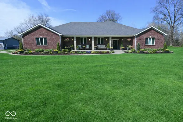 4244 Flake RD, Martinsville, IN 46151