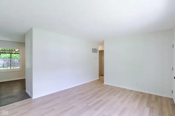 6672 E 43rd PL, Indianapolis, IN 46226