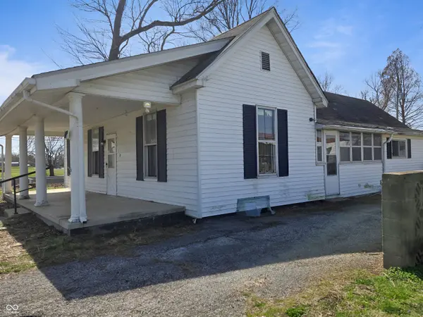 210 N Lessie ST, Worthington, IN 47471