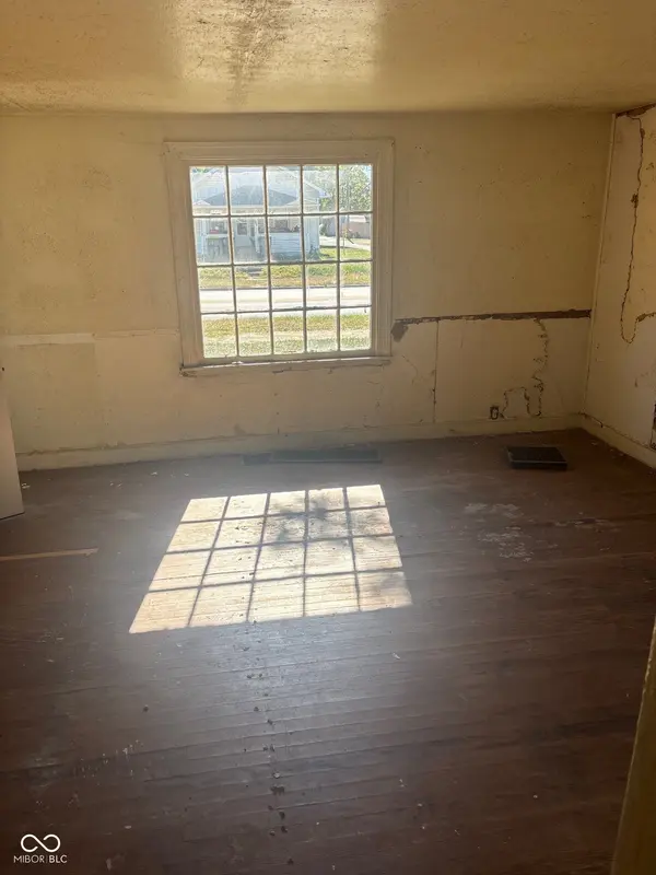 1634 W 14th ST, Anderson, IN 46016