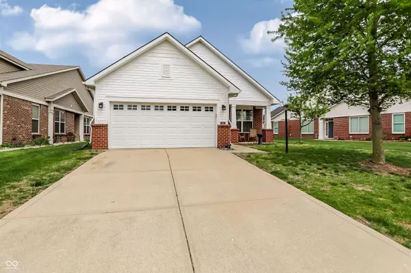 4980 Ozark LN, Indianapolis, IN 46239