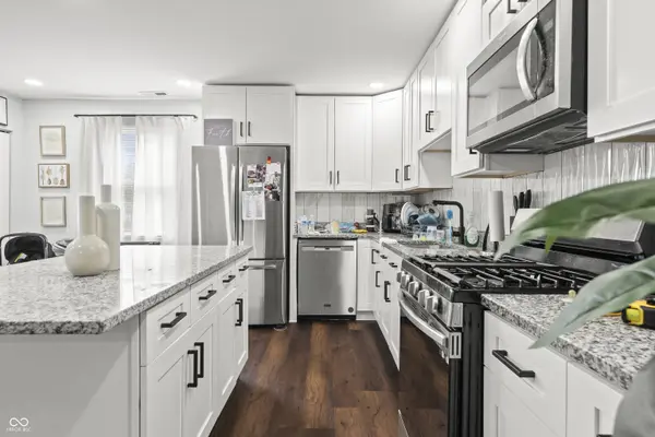 202-204 N Hamilton AVE, Indianapolis, IN 46201