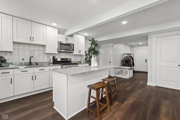 202-204 N Hamilton AVE, Indianapolis, IN 46201
