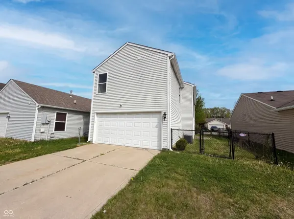925 Harbon DR, Franklin, IN 46131
