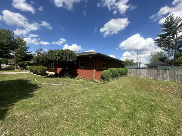 7121 Laurel DR, Indianapolis, IN 46227