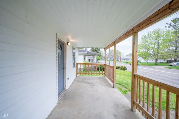 1605 W Memorial DR, Muncie, IN 47302