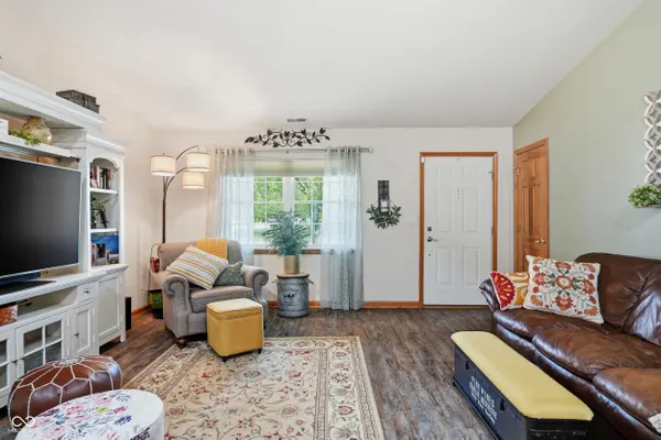 7837 Park Ward PL, Indianapolis, IN 46259