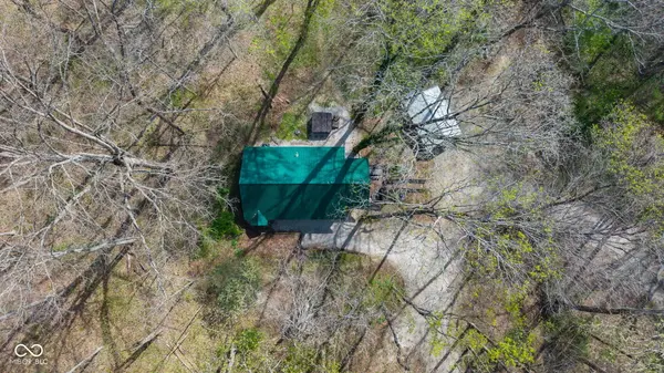 11040 E Purdue Farm RD, Dubois, IN 47527