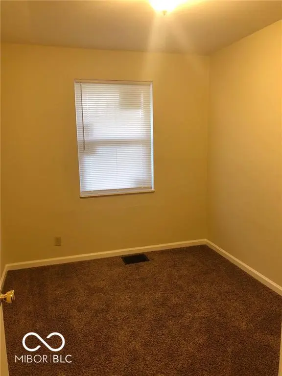 3516 N Hawthorne LN, Indianapolis, IN 46218