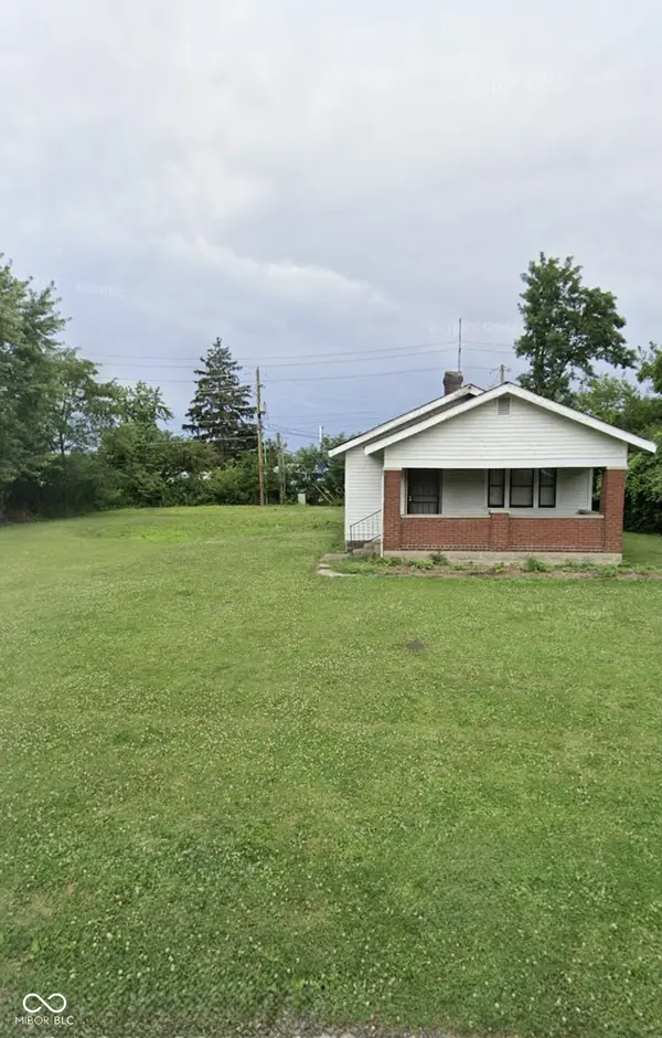 1822 Englewood DR, Indianapolis, IN 46219