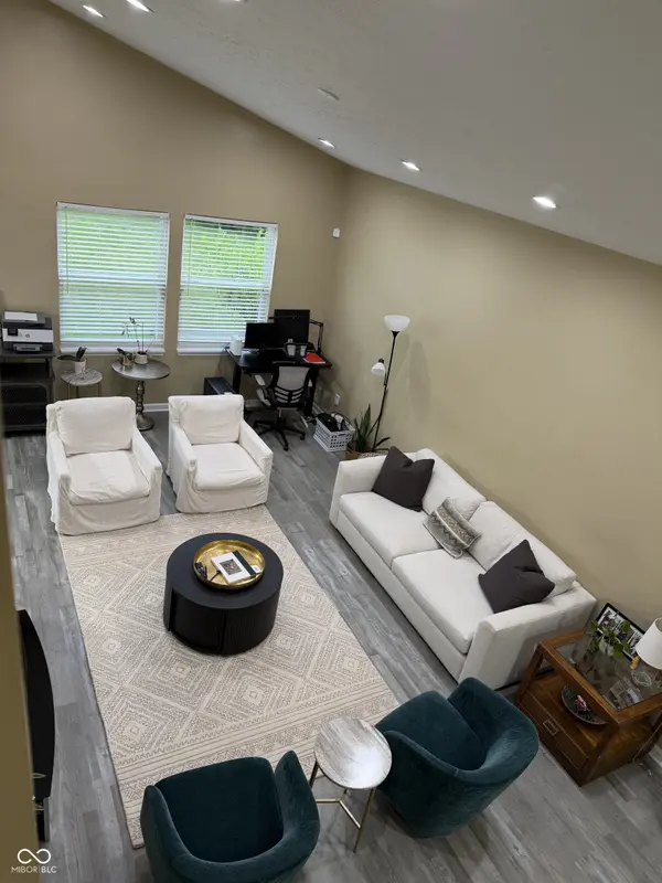 11618 Signet LN, Indianapolis, IN 46235