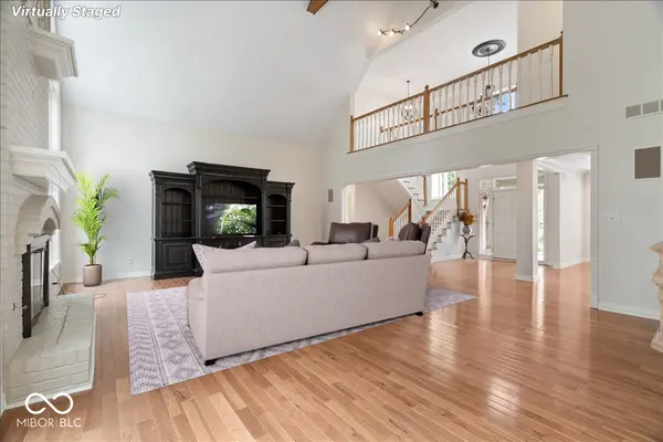4610 Hickory CT, Zionsville, IN 46077
