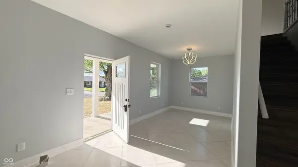 189 Pinedale DR, Whiteland, IN 46184