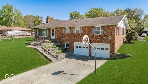 1016 Brunswick WAY, Anderson, IN 46012