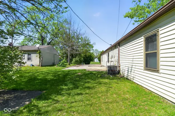 4328 N Kenmore RD, Indianapolis, IN 46226