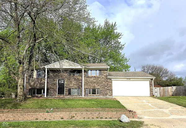 714 Spring Valley CT, Indianapolis, IN 46231