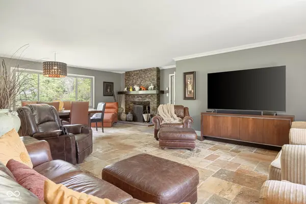 7050 Allisonville RD, Indianapolis, IN 46220
