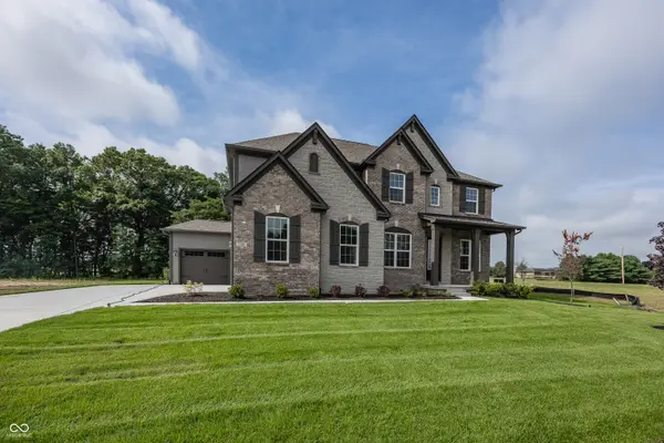 5591 Brook Hill RD, Avon, IN 46123