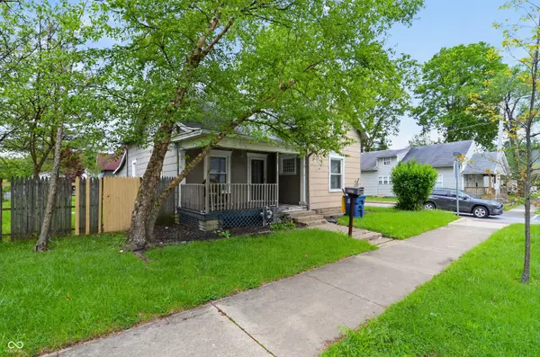 225 S State ST, Greenfield, IN 46140