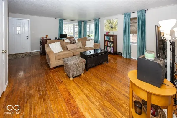 229 S 4th AVE, Beech Grove, IN 46107