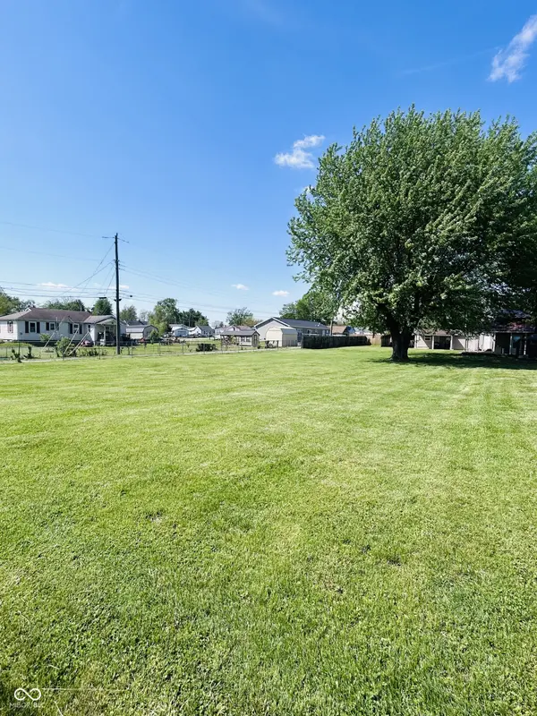 1010 W 10th ST, Connersville, IN 47331