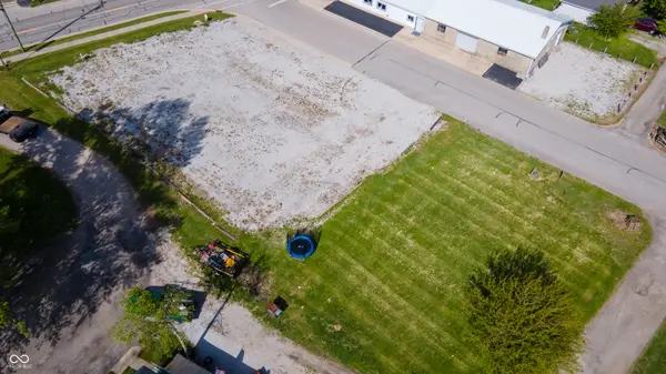 1001 W 3rd ST, Rushville, IN 46173