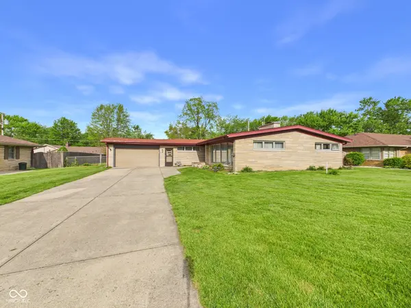1527 Magnolia DR, Anderson, IN 46011