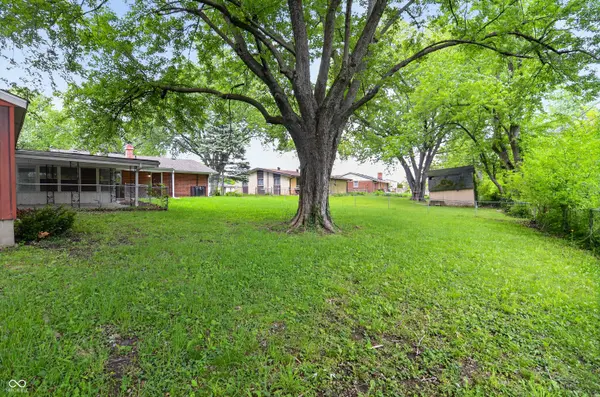 9301 Shenandoah CT, Indianapolis, IN 46229
