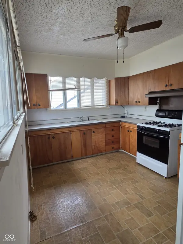 4645 Rookwood AVE, Indianapolis, IN 46208