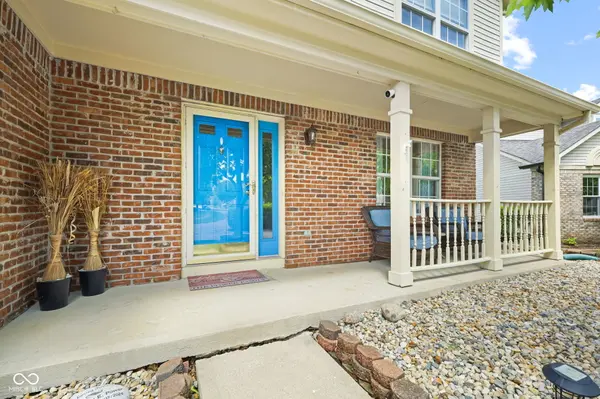 3362 Shore DR, Greenwood, IN 46143