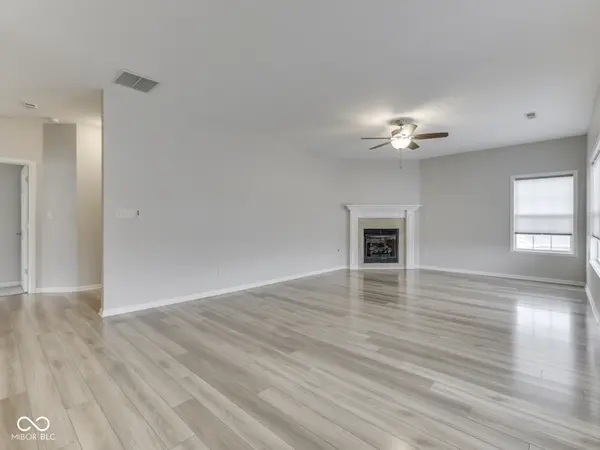 4285 Washington BLVD, Plainfield, IN 46168