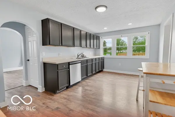 921 N 14th ST, New Castle, IN 47362