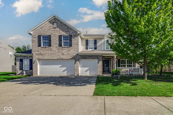 6712 Wilmot LN, Avon, IN 46123