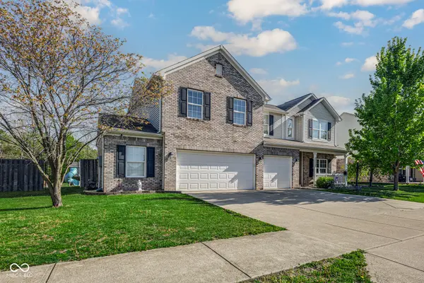 6712 Wilmot LN, Avon, IN 46123