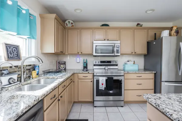 9348 Stones Ferry WAY, Indianapolis, IN 46278