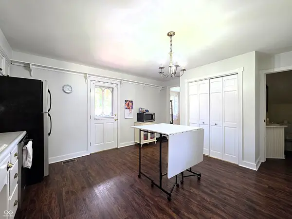 6908 Mendenhall RD, Indianapolis, IN 46221