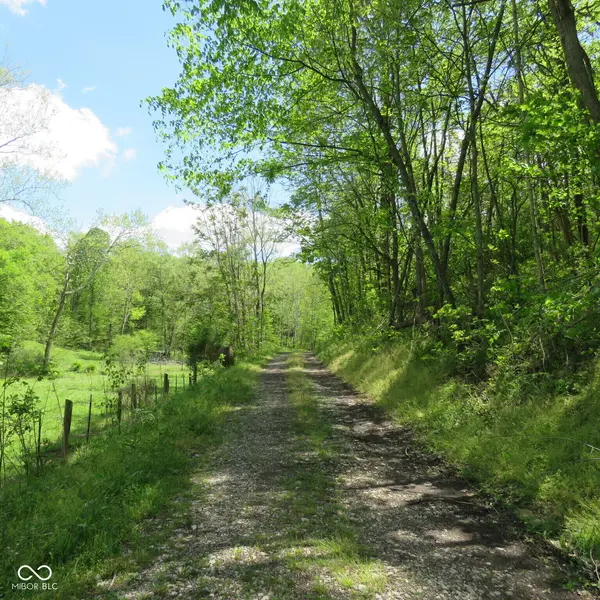 11265 Arnold Miller RD, Canaan, IN 47224