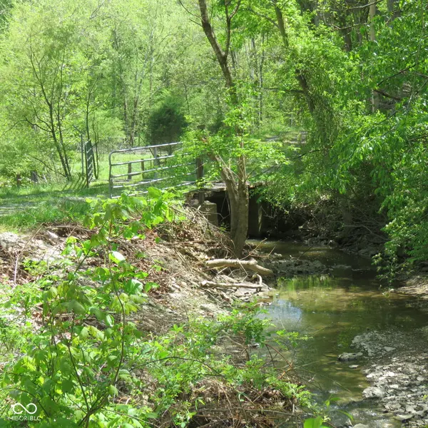 11265 Arnold Miller RD, Canaan, IN 47224