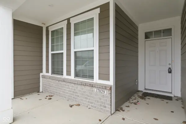 17029 Cole Evans DR, Noblesville, IN 46060