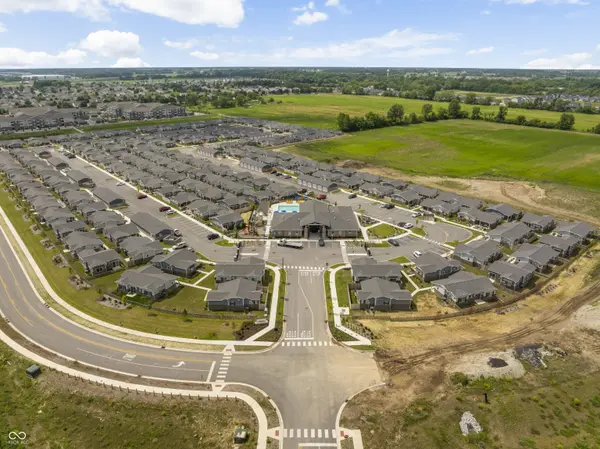 6737 Bridle WAY #088B, Whitestown, IN 46075