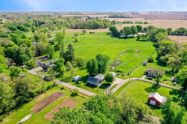 9184 S Geneva Main ST, Flat Rock, IN 47234