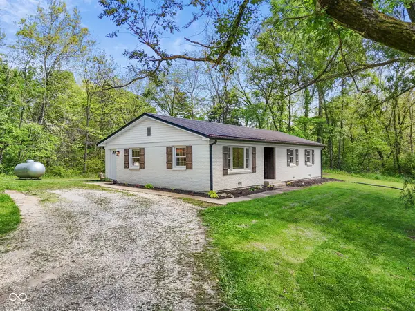 4489 S Vansickle LN, Martinsville, IN 46151