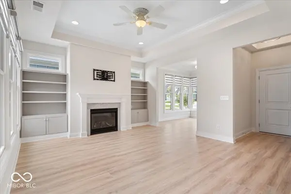 9163 Bryce CIR, Zionsville, IN 46077