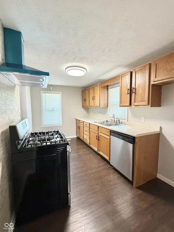 4950 E 18th ST, Indianapolis, IN 46218
