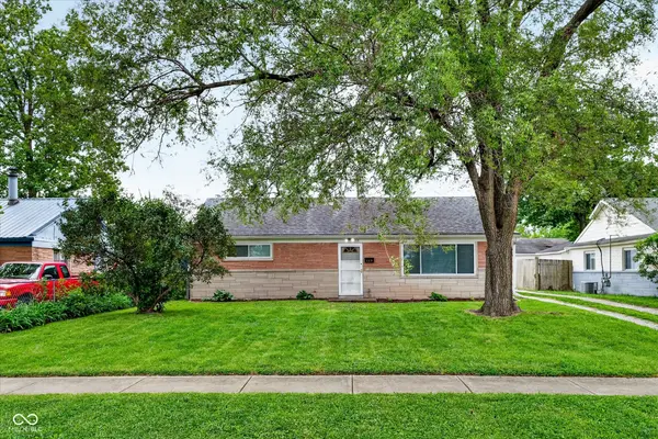 449 Southgate DR, Greenwood, IN 46143