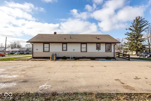 417 W 38th ST, Anderson, IN 46013